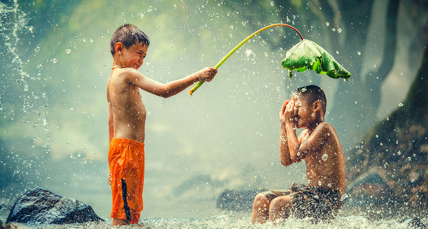 Children at Sek Sak