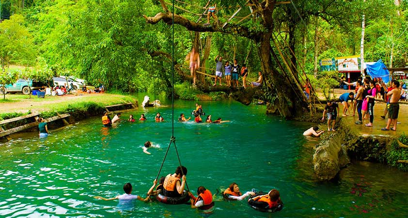 Enjoy your time at Tham Phu Kham cave