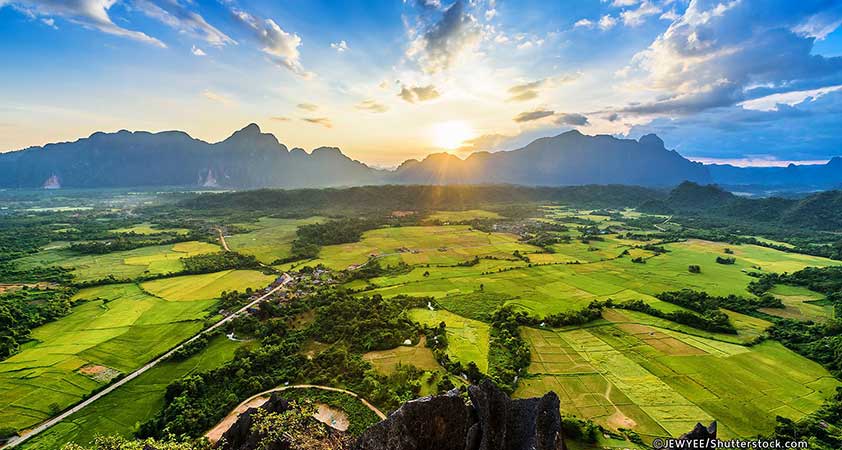 The whole breathtaking beauty of Xieng Khuang