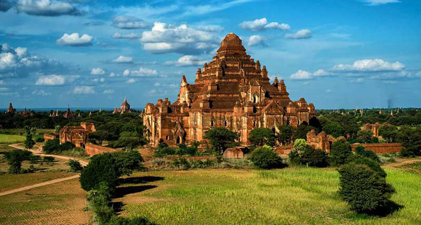 Dhammayangyi temple - Largest temple on the plains of Bagan