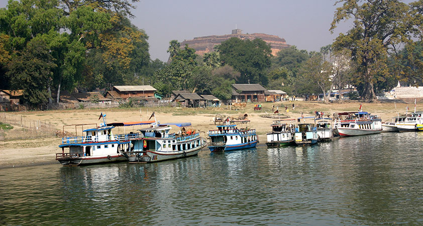Mingun Village