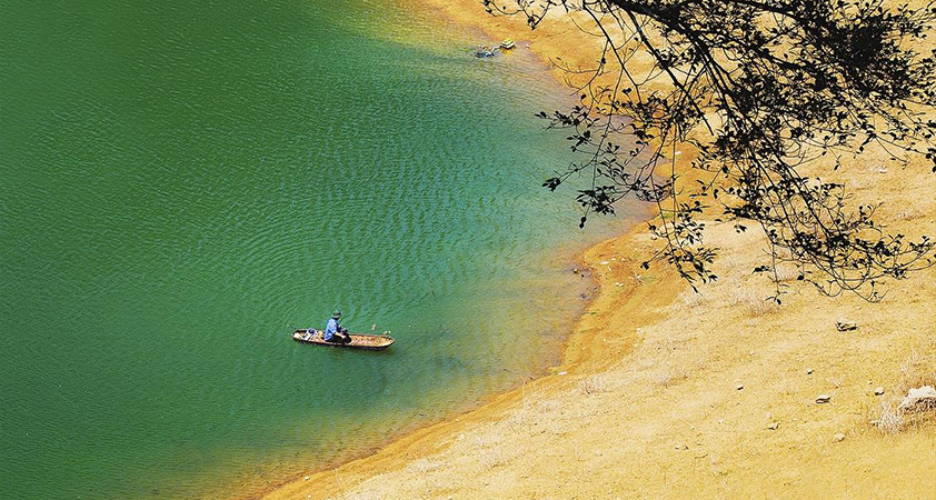 The water is blue around the year without any outsources