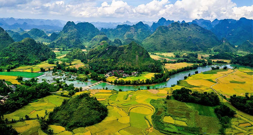 The land is the destination of peace and tranquility