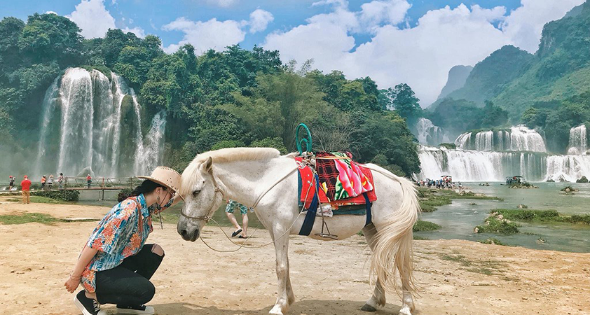 Come close to nature with the list of Cao Bang things to do