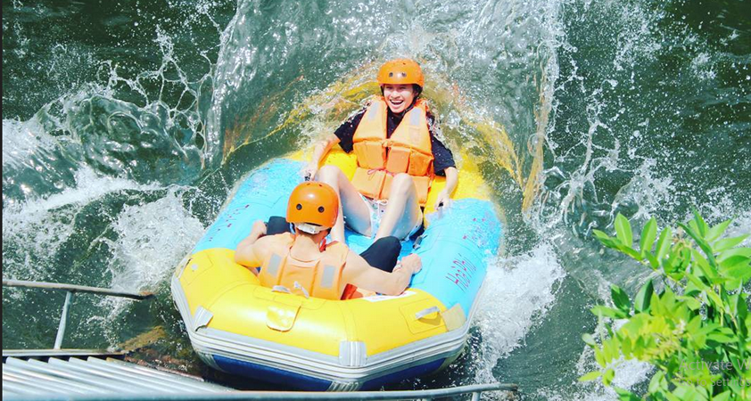 One of the best places in Da Nang for water games experience