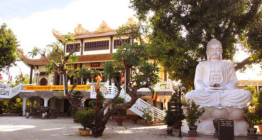 The atmosphere helps you to refresh yourselves