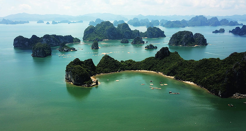 The majiestic landscape of Bai Tu Long Bay Vietnam