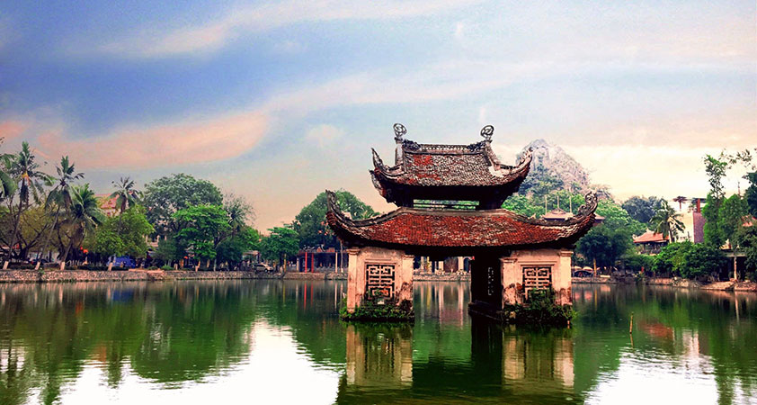 The main pagoda is situated at the heart of the lake