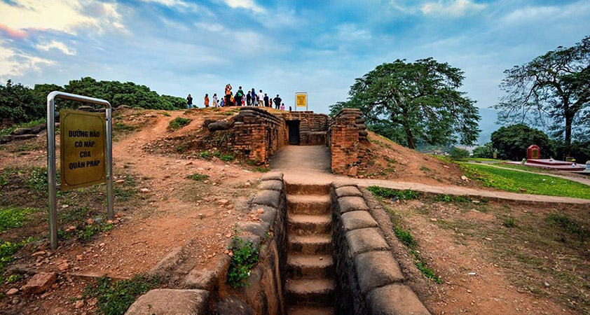 Dien Bien Phu is always in the mind of the Vietnamese as well as many other worldwide, a great marking point of Vietnam in 195