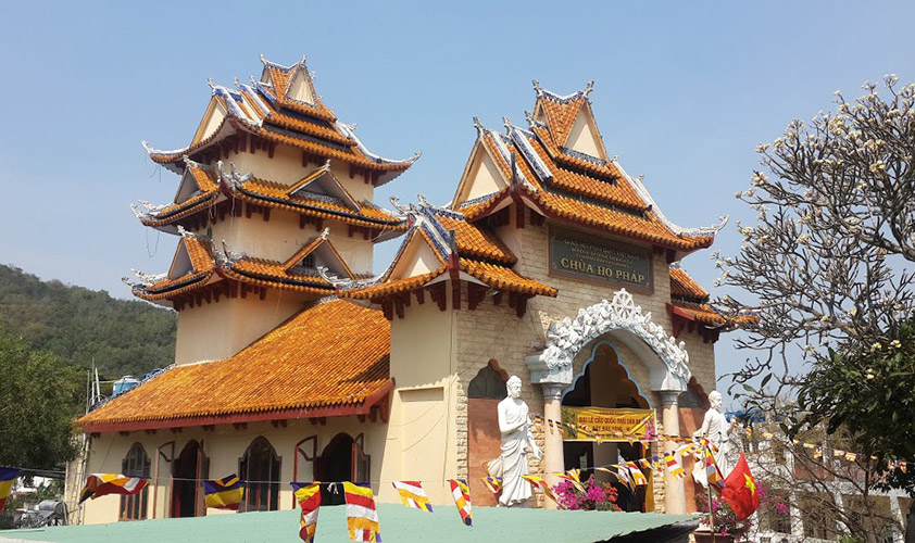 Thich Ca Phat Dai Pagoda is one of the largest pagoda in Vung Tau