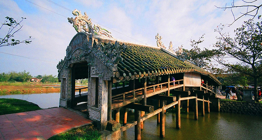 Thanh Toan bridge