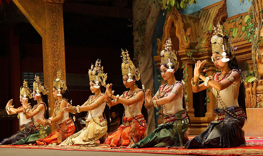 Watch traditional dance