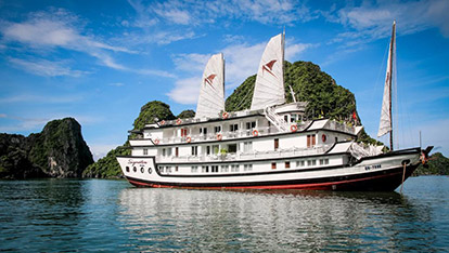 Signature Junk on Halong Bay | 3 days 2 nights