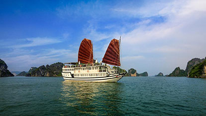 Carina Junk on Halong Bay | 2 days 1 night