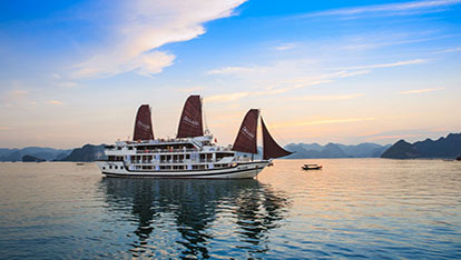 Aclass Legend Junk on Halong Bay | 2 days 1 night