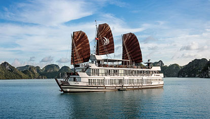 Pelican Junk on Halong Bay | 2 days 1 night