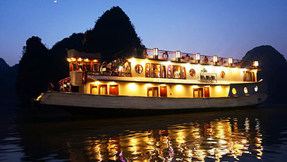 Oriental Sails Junk on Halong Bay | 3 days 2 nights