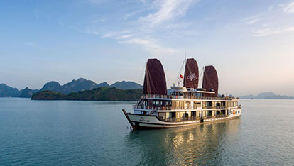 Hai Phong Azalea Junk | 3 days 2 nights