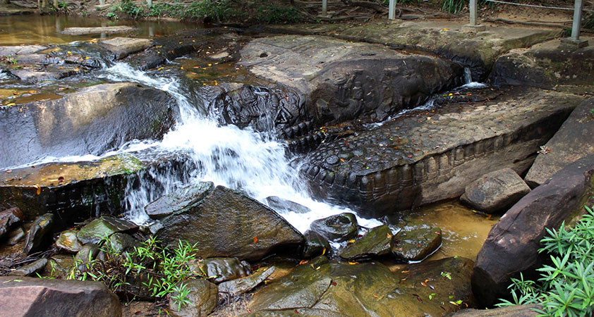 River of a Thousand Lingas