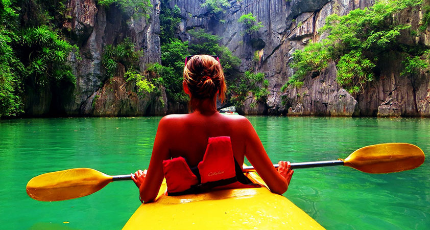 Explore the marine landscape on via kayak