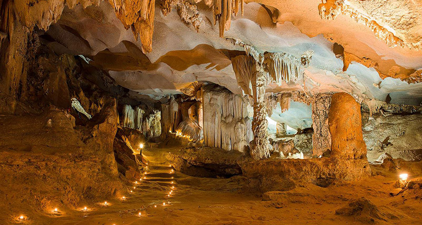 Thien Canh Son cave