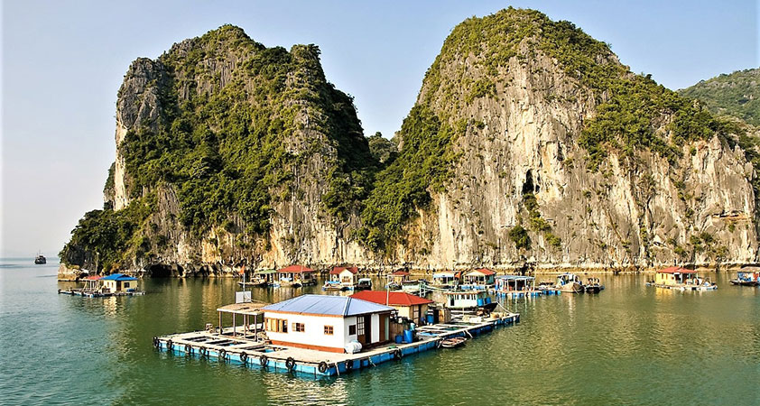 Cua Van Fishing Village