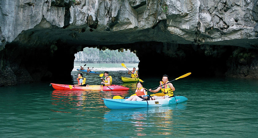 Do the Kayak