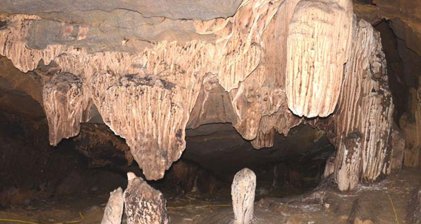 Trung Trang Cave