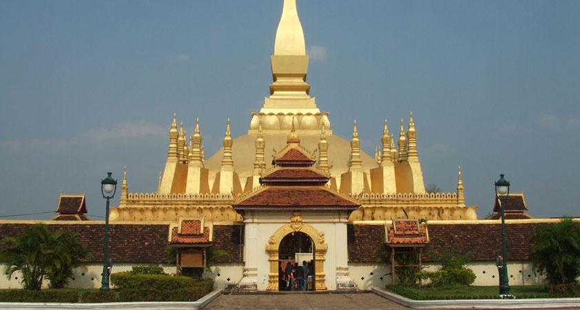 Traditional Buddhist temples.v
