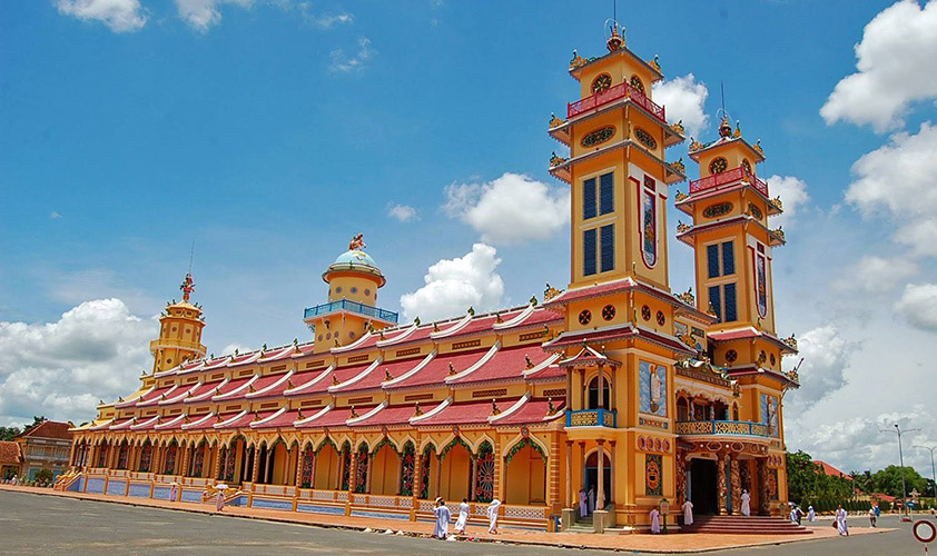 Cao Dai Temple