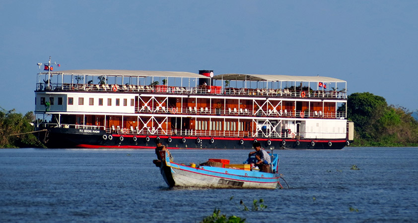 Embarking the RV Mekong Pandaw in time for welcome drinks