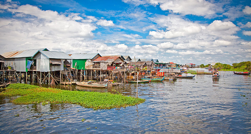 Cruise trip on Inle Lake