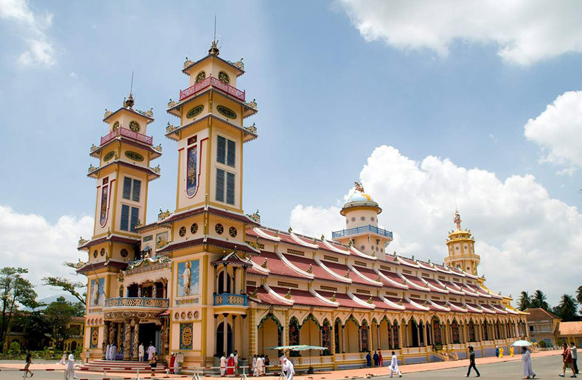 Cao Dai Temple