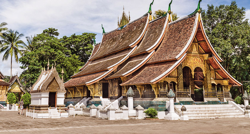 Visit the former Royal Palace 