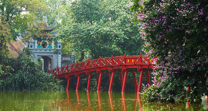 The Huc Bridge,Hoan Kiem Lake