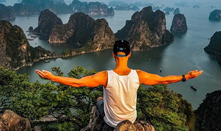 Admire Halong Bay from the peak of Bai Tho mountain 