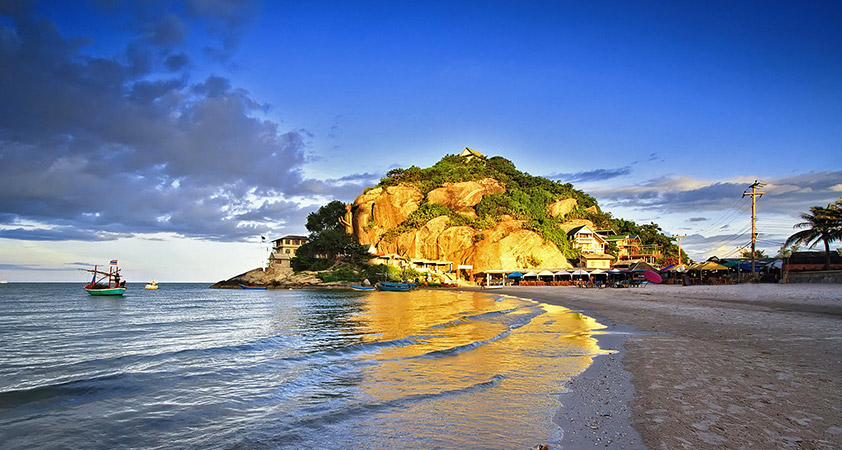 Wat Khao Takiap