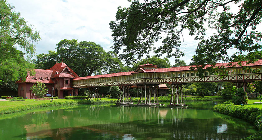 Sanam Chan Palace