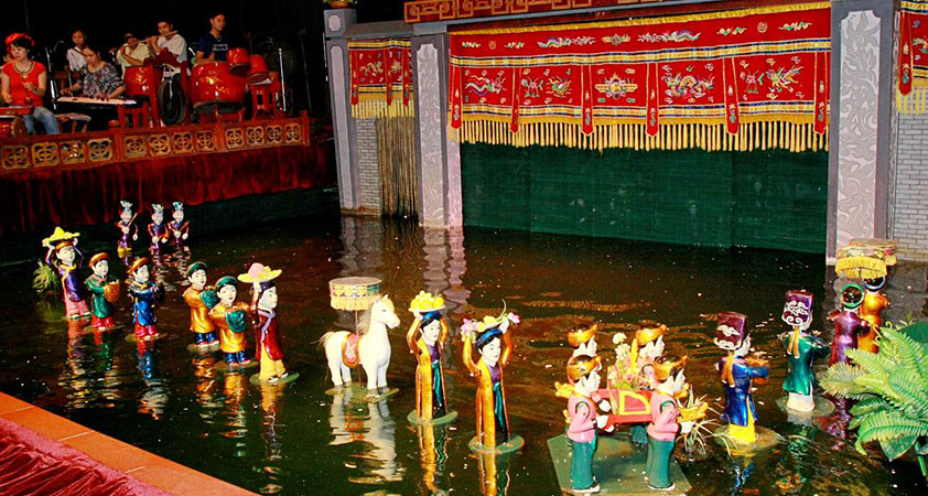 Water puppet theatre