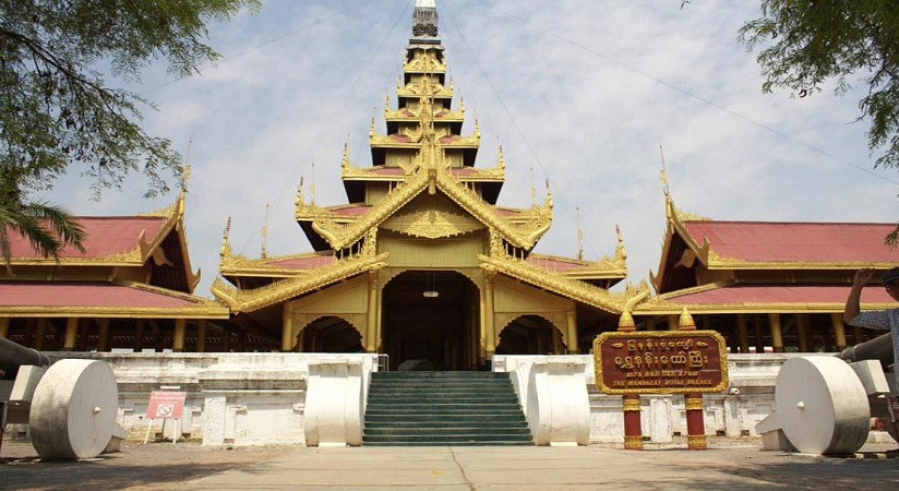You spend the third day exploring Mahamuni Pagoda where you take the opportunity to see one of the country???s most revered statues ??? amazing Buddha image covered by gold leaf