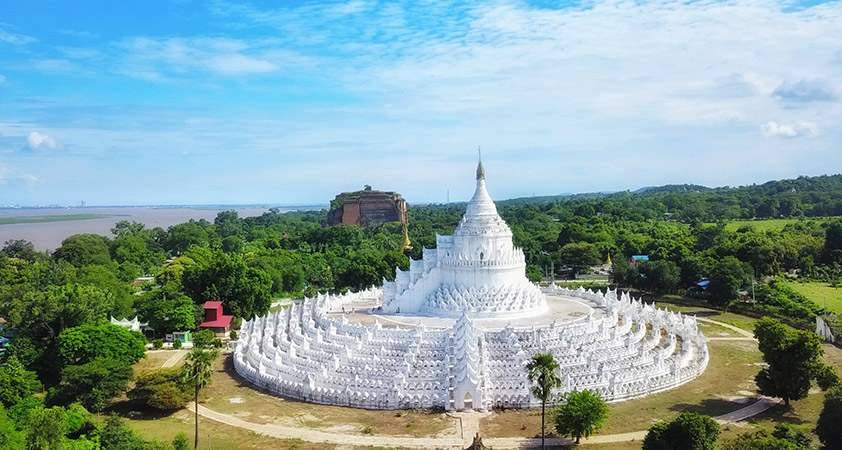 Hsinbyume Paya pagoda