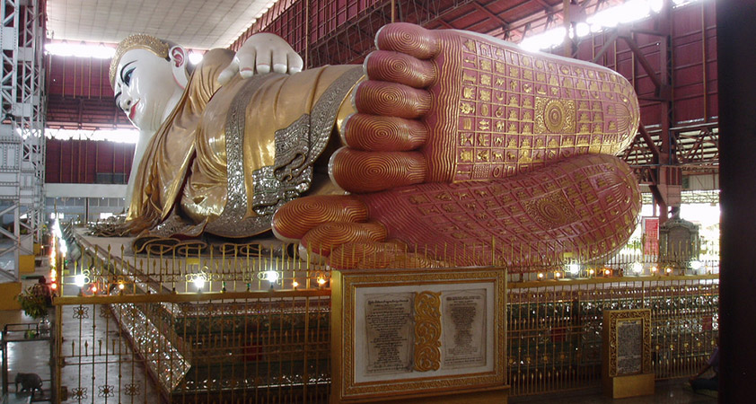 Reclining Buddha, Kyauk Htat Gyi Pagoda