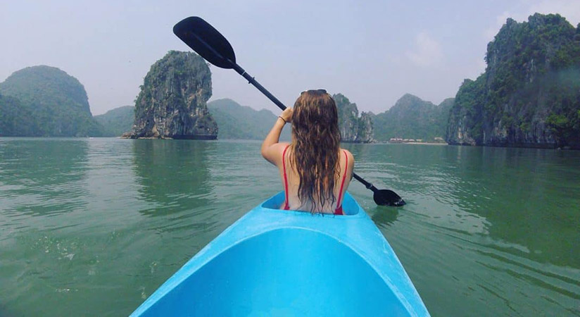Enjoy unforgettable moments on Ha Long Bay before leaving for Sapa