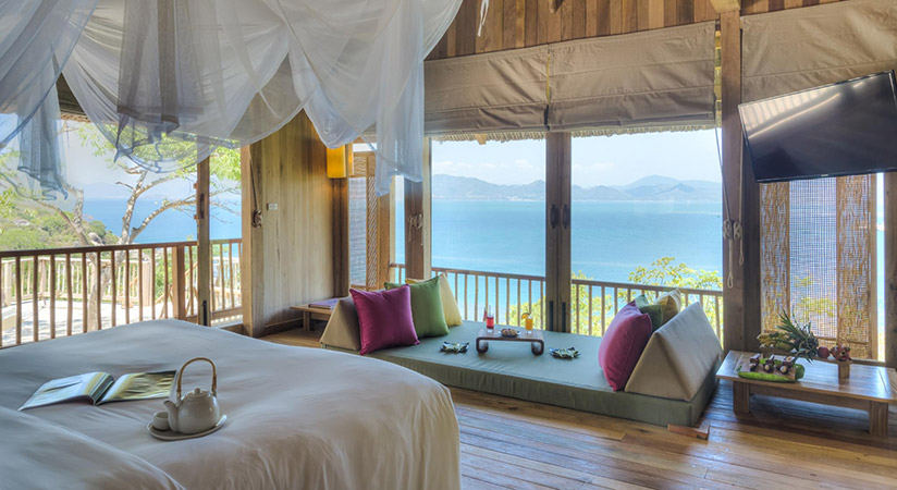 Check out??Six senses hideaway Ninh Van bay at dawn before leaving