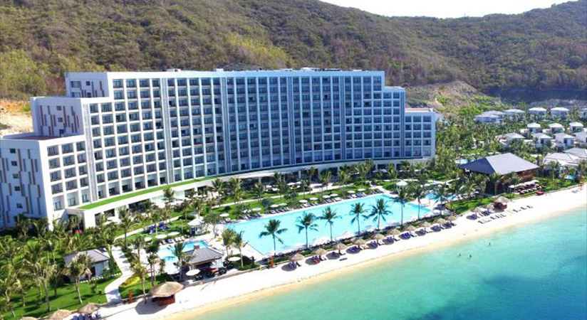 Cruise through Nha Trang Vinpearl