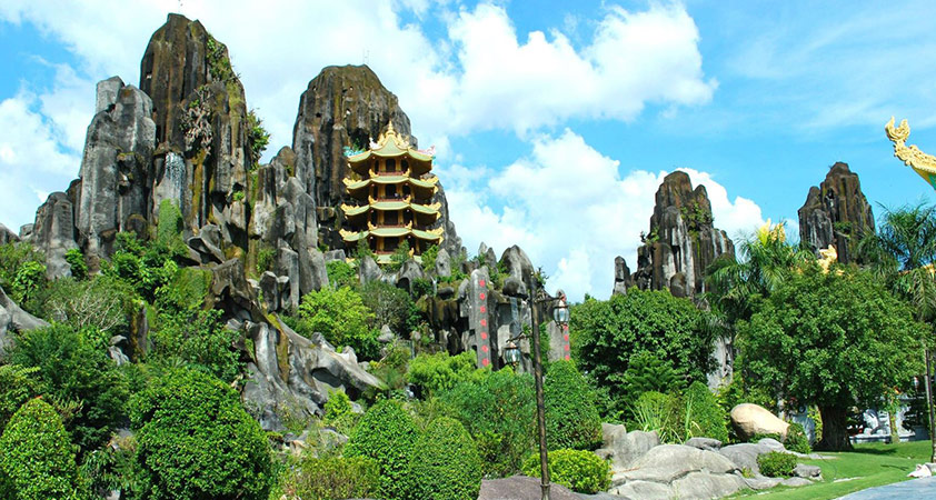 Marble Mountain - Ngu Hanh Son