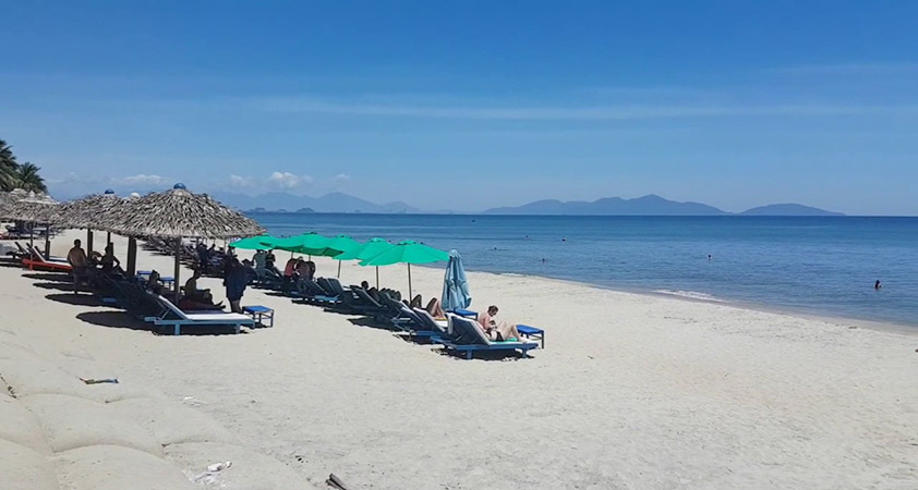 Cua Dai Beach