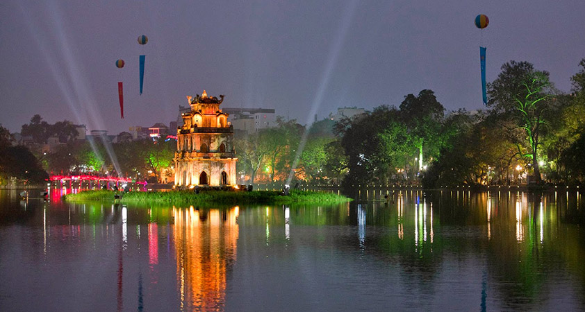 Hoan Kiem Lake