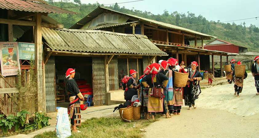 Ta Phin Village