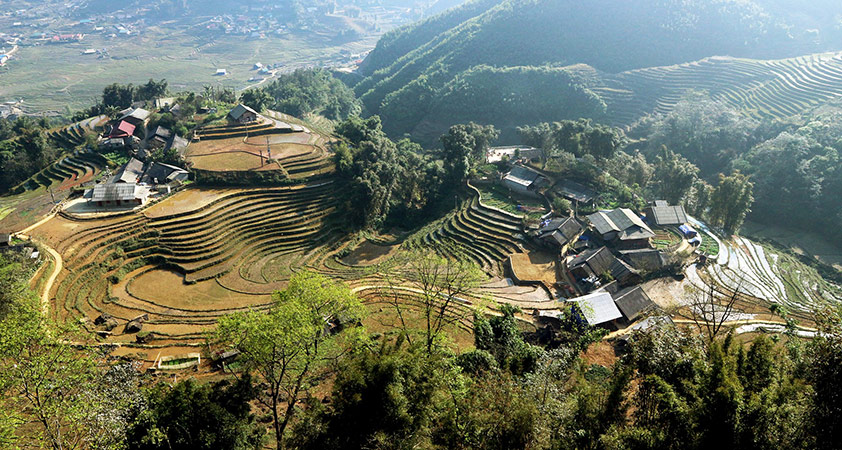 Ta Phin Village